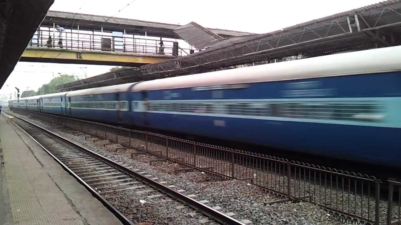 aravali express 19707 seat availability