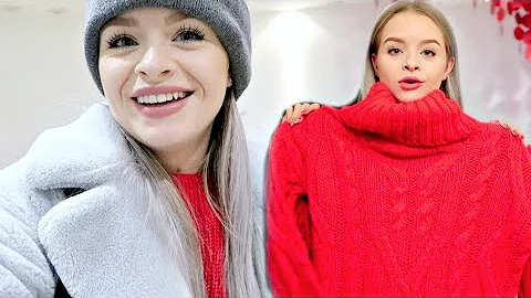 CHRISTMAS SHOPPING + PRIMARK HAUL! | VLOGMAS 14 sophdoesvlogs