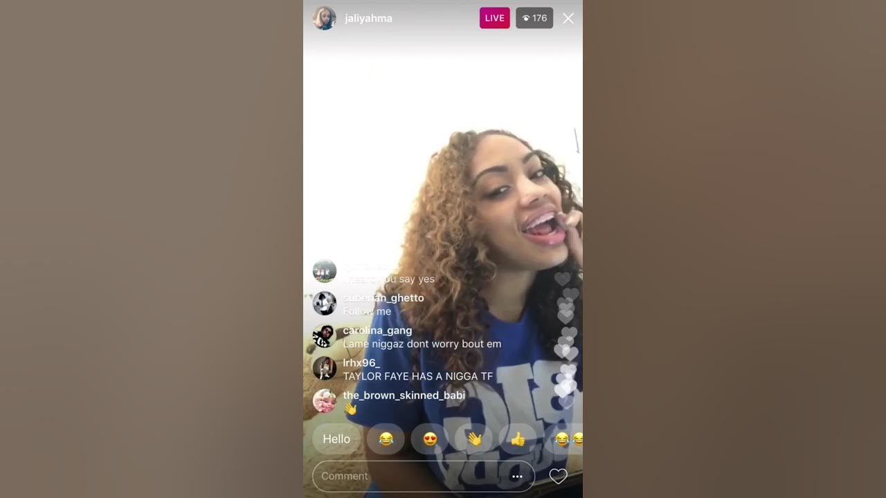 Funny mike Girlfriend cry’s on live YouTube