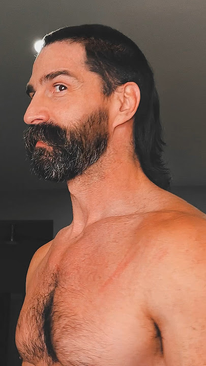 Mullet, Flattop Mullet, Skullet, Buzz Cut #hairstyles #haircut #mullet #beard #mustache