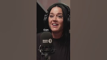 Thumbnail of When Katy Perry was asked to ROAR by a Fan 😂