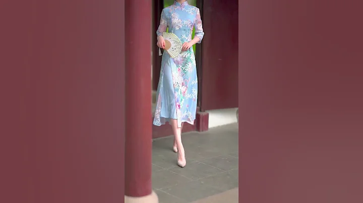 Traditional Chinese costumes! Do you like it?#cheongsam  #style  #beautifulwoman  #clothing - DayDayNews