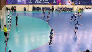 19 Yağmur Sol Ok Üsküdar Bld