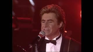 St  Elmo's Fire (Man in Motion)   David Foster & John Parr LIVE