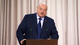 Лукашенко: Я буду корячиться, а вам будет с рук сходить?!