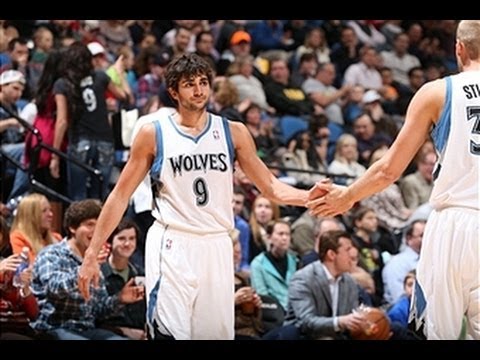 Ricky Rubio Scores a Career-High versus the Suns!