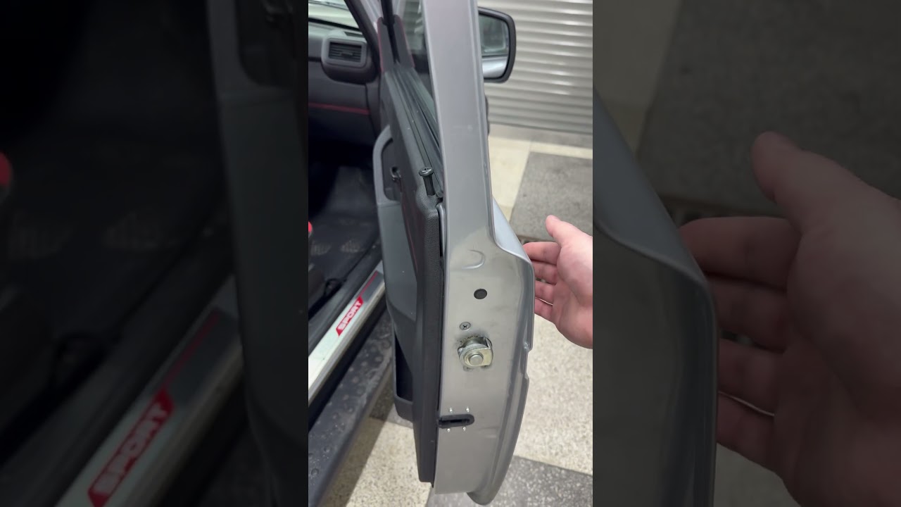 Доводчики дверей 10000₽/пара 89287134780