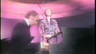 Julie Andrews & Henry Mancini - Henry Mancini Medley Julie Andrews & Henry Mancini - Henry Mancini Medley