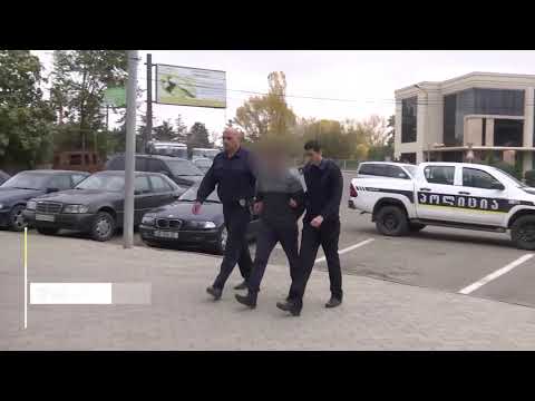 ცეცხლსასროლი იარაღის მართლსაწინააღმდეგო შეძენა შენახვა ტარების ბრალდებით დაკავებულია 3 პირი