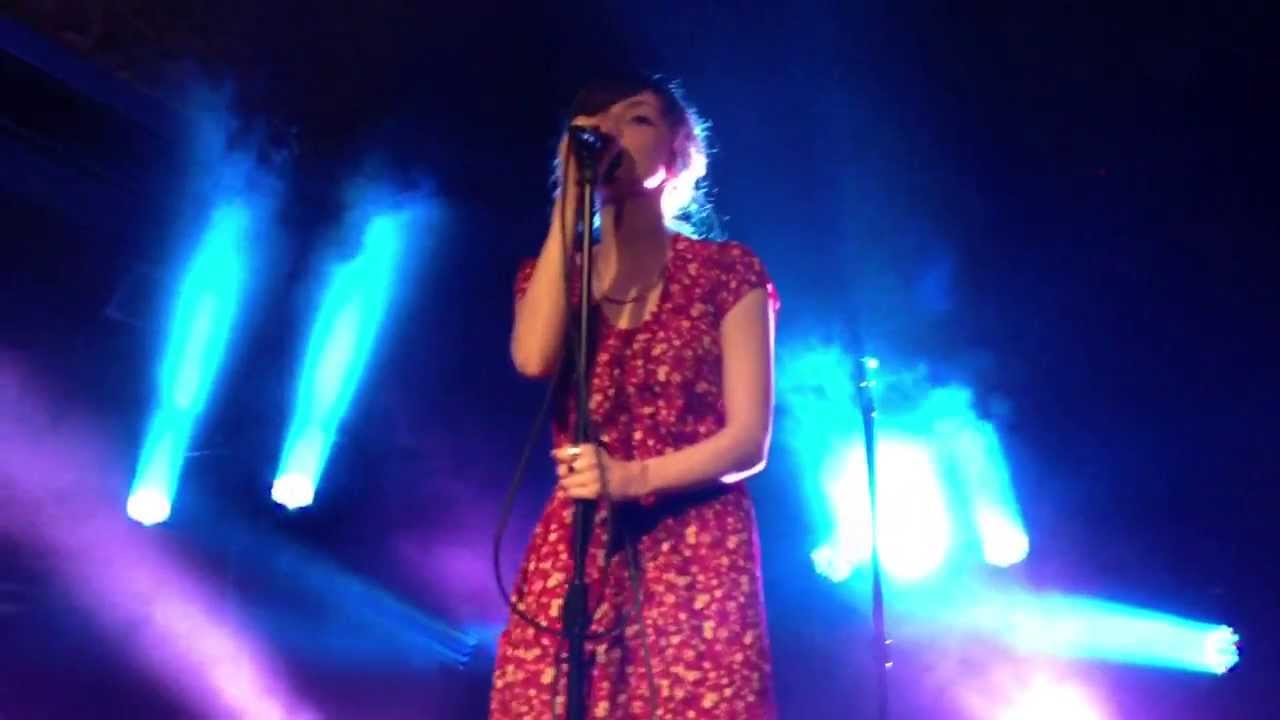 CHVRCHES - Strong Hand live at Belly Up