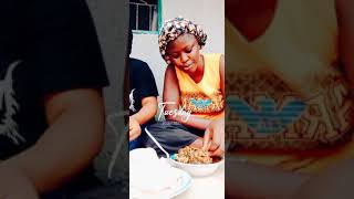 this girl too like food shuuu ?? na wa ooo