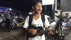 Pengamen Cilik - Nyanyi Lagu Pesawat Tempur  - Durasi: 3:57. 