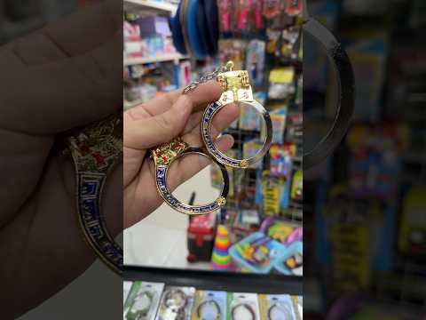 كلبشات محل كل شيء  محل كل شيء