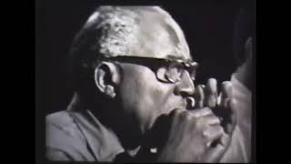 Video thumbnail of "Sonny Terry and Brownie McGhee - Red River Blues"