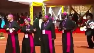 Catholic Archbishops in Africa Dance to Kanda bongoman'Song