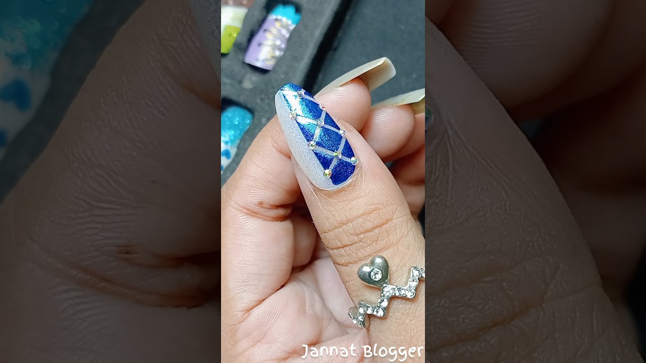 @JavelsStory 💙✨Easy Nailextension #shorts  #jannatblogger #bhootfm_email_story #nailart #bhoot