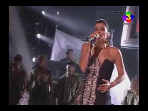Nelly Furtado - Manos Al Aire, (En Vivo @ Alma Awards 2009)