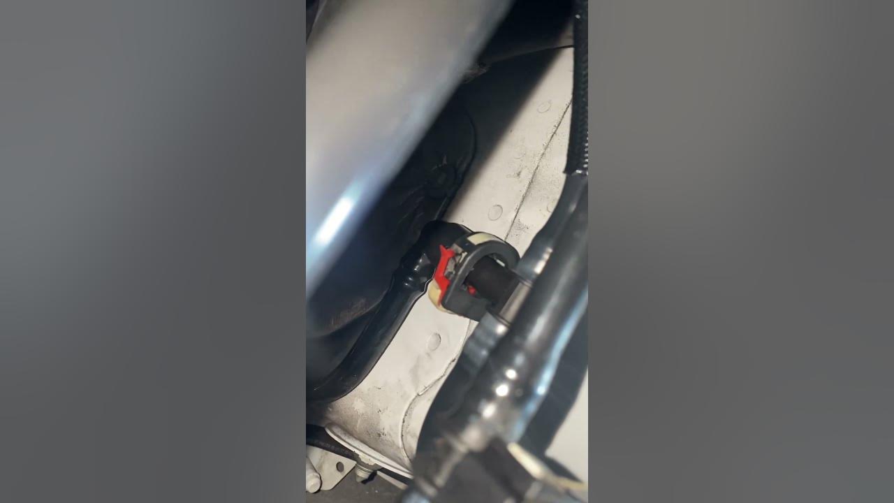 P0456 EVAP Leak Code Fix - 2018 Jeep Grand Cherokee - YouTube