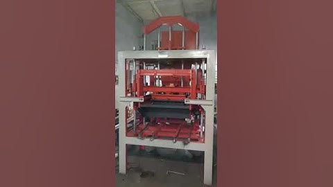 HOLLOW/SOLID/CONCRETE BLOCK MAKING MACHINE