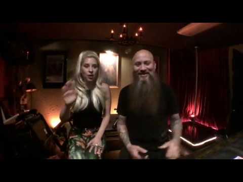 Jesika Von Rabbit on the Arty Love Show! - YouTube