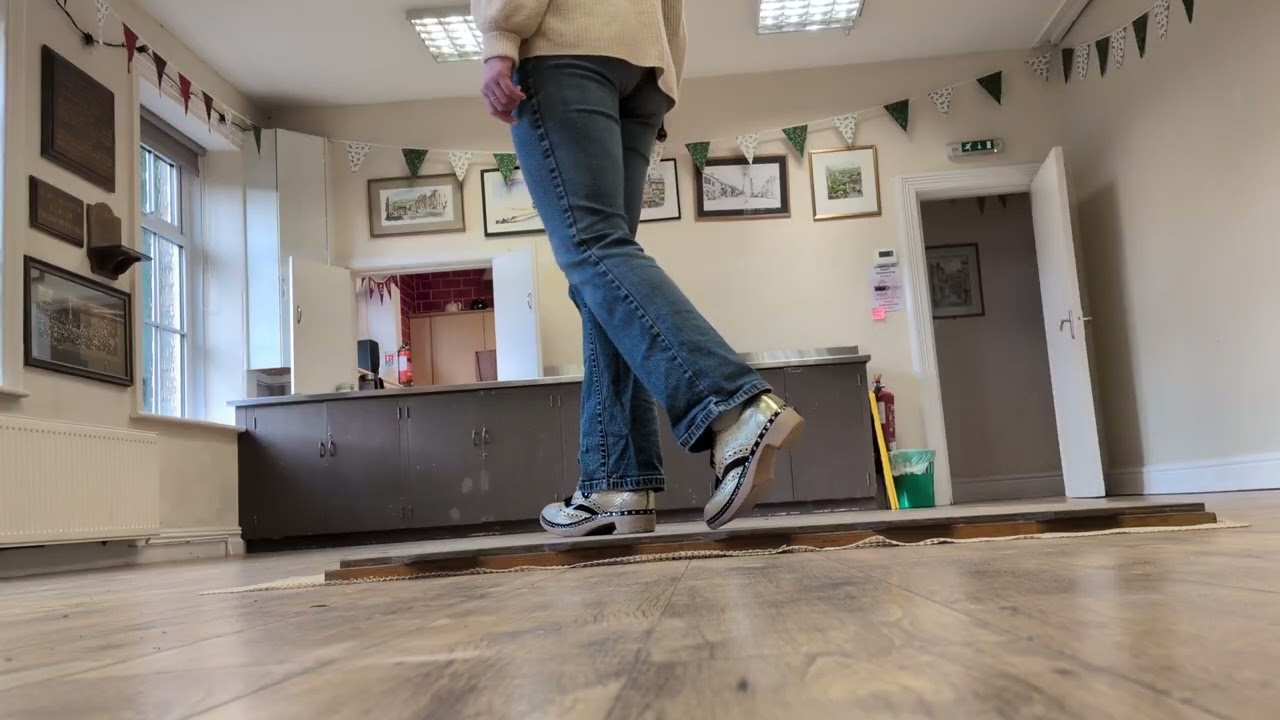 HCD - Westmoreland with crunches 4 steps tutorial 