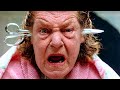 أكثر المشاهد الكوميدية غرابة من فيلم ألق أمي من القطار 4K 