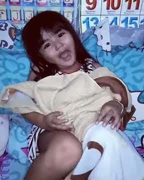 Cita2 ny jadi doktel penyanyi