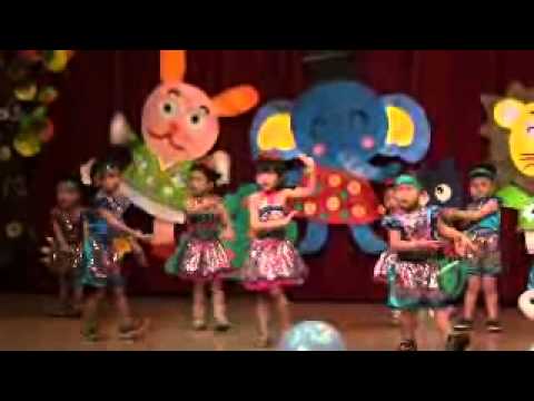 小班的才藝表演~慶祝