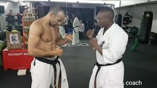 Iron Abs Abdominaux Karateka , Avec Djema Belkhodja Coach À Paris Et Ceinture Noire