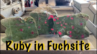 Cutting Ruby in Fuchsite. Raytech L-10S 10” Slab Saw. Lapidary Rockhound Rock Tumbler UV Reactive
