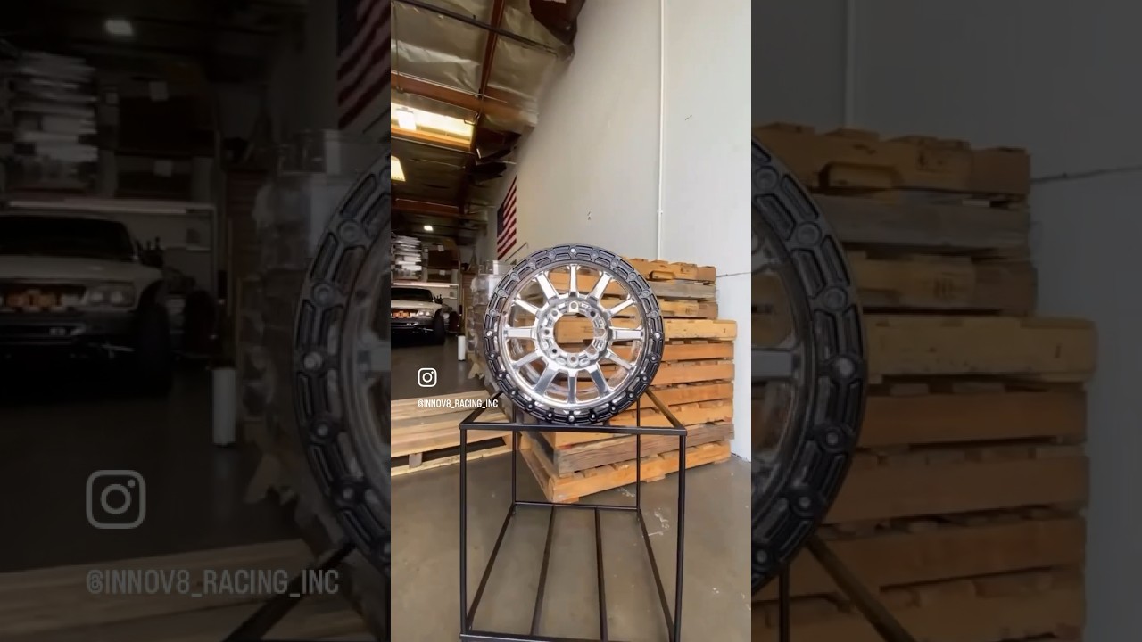 Forged monobloc USA made G600 18x9 simulated beadlock in polished finish. 