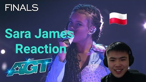Sara James of Poland and Black Eyed Peas Perform "Let