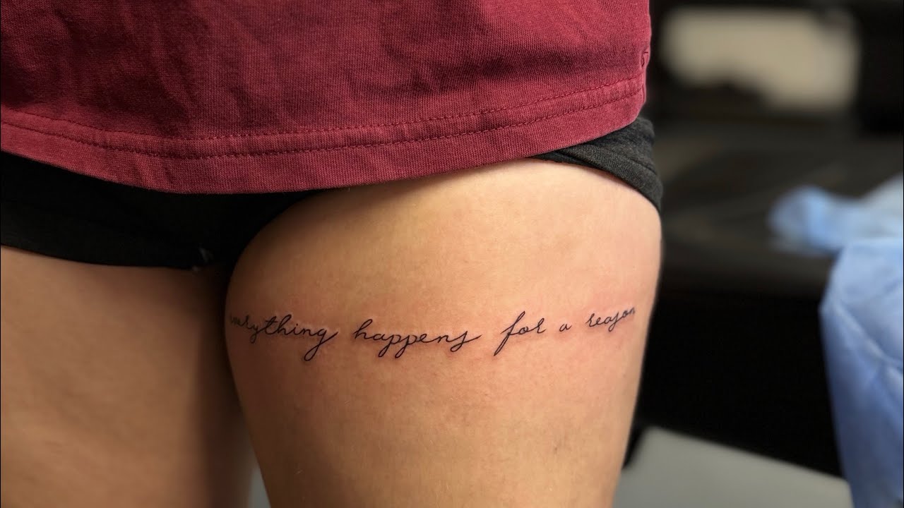 Tattooying lettering on the leg - real speed tattoo session 