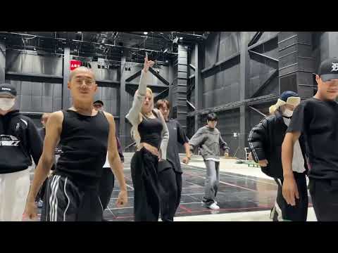 Jeon Somi 2023 MAMA Awards Mega Stage Rehearsal