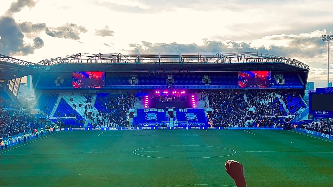 UB40 - Forever True (Food For Thought) at St. Andrews (Birmingham City) & Keep Right On 01/04/2024