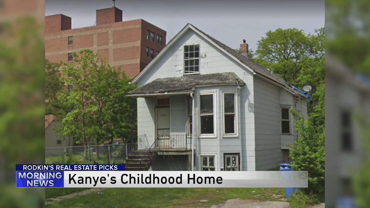 sjældenhed Streng hvordan Kanye West buys back his decrepit Chicago childhood home for $225,000 after  becoming billionaire - realestate.com.au