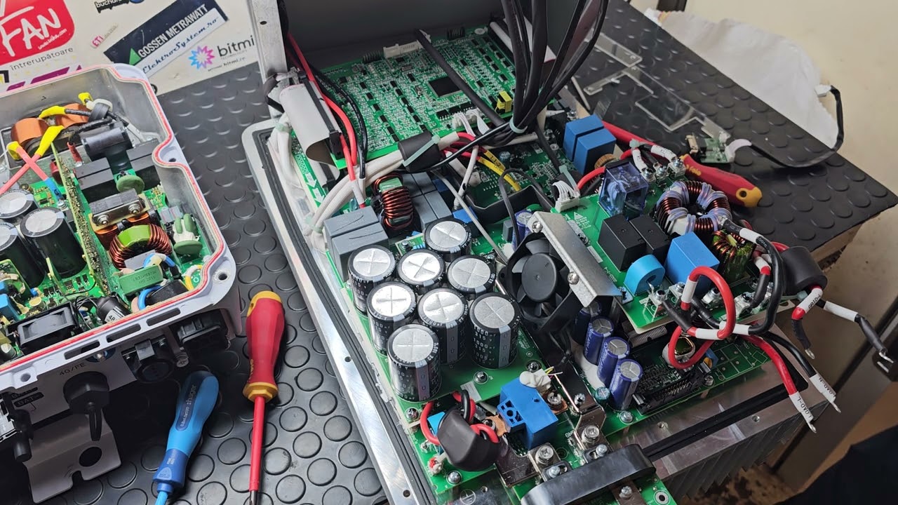 Desfacem cateva invertoare sa vedem ce au sub capota (Huawei,Fronius,SunGrow,Deye,Solax)