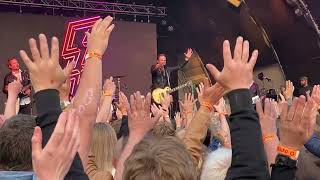 ROYAL REPUBLIC - Stop movin’ (Live @ Malmö Rock Festival 230527)