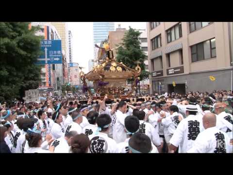 平成27年 神田祭 神田明神大神輿　宮入り道中