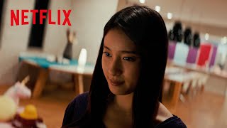 土屋太鳳 - 心が崩壊した狂気の微笑み | 哀愁しんでれら | Netflix Japan