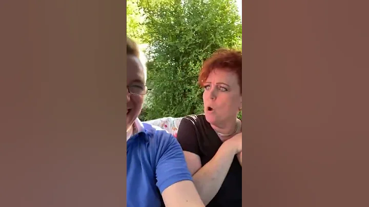 What Happens When You Don't Tell Someone You're Li...