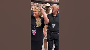 Travis Kelce was spotted entering Wembley stadium with Scott and Andrea Swift #taylorswift #erastour