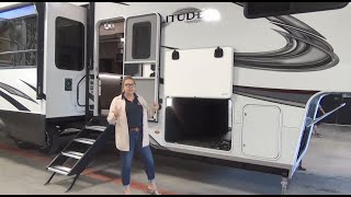 2022 Solitude S Class 3950BH by Grand Design