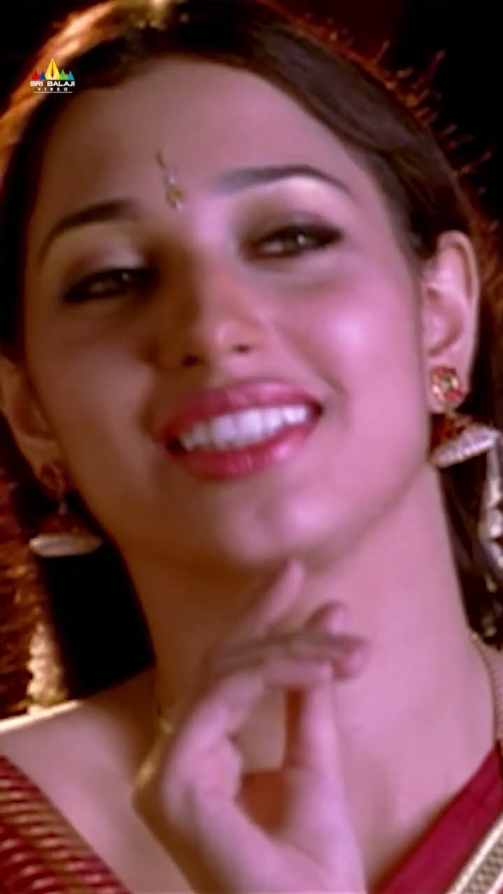 Manchu Manoj Romantic with Tamannaah Bhatia | #Sree | #ytshorts | #youtubeshorts | #sribalajivideo