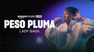 Peso Pluma Performs \\