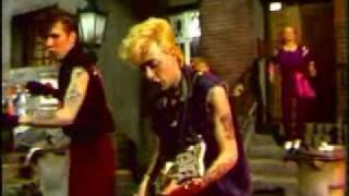 Stray Cats - Rock This Town (1981 UK Version) chords