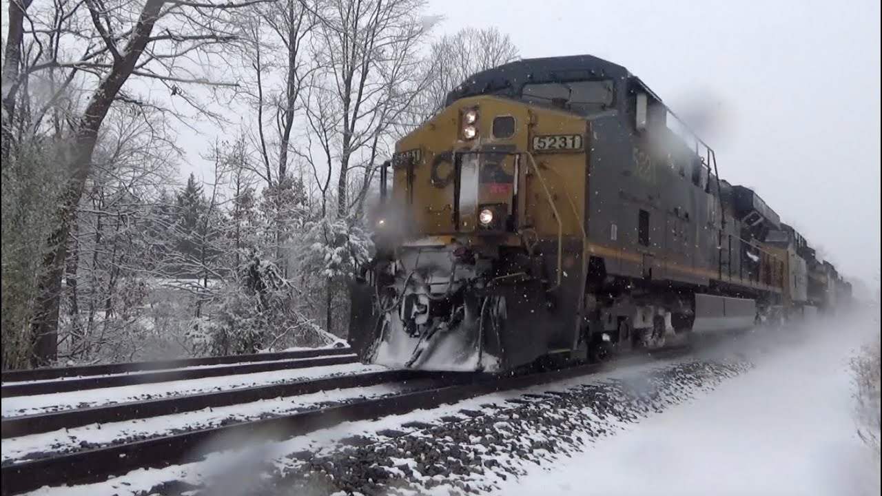 CSX I031 Plowing Snow through CP Featherstone with Gainsville Midland Sticker Unit