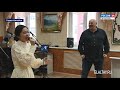 Оперный певец Николай Диденко дал мастер класс школьникам Республики Алтай