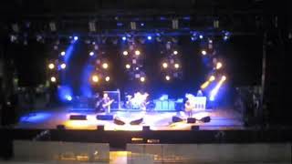 Oasis Soundcheck - Live Forever (instrumental) @ Citibank Hall, Brazil 2009