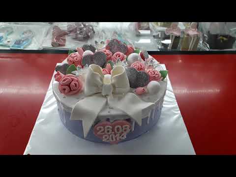 ტორტი ყვავილებით და გულებით, ტორტები შეკვეთით 593 756 700, \"გრანტის ტორტები\"